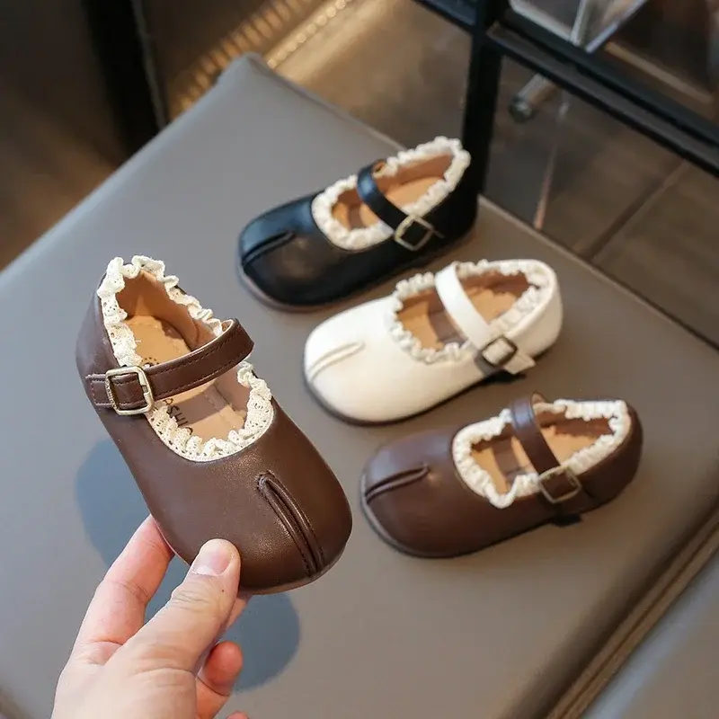 Girl Dresses Casual Shoes Sweet Ruffled Edge Kids Leather Shoes Elegant Versatile Children Princess Fashion Flat Shoes Non-slip