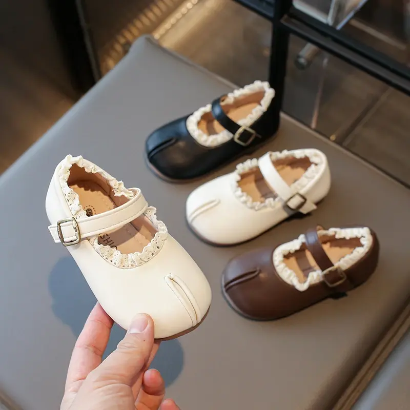 Girl Dresses Casual Shoes Sweet Ruffled Edge Kids Leather Shoes Elegant Versatile Children Princess Fashion Flat Shoes Non-slip