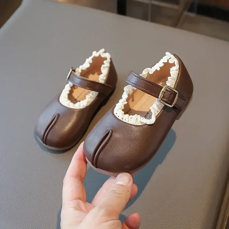 Girl Dresses Casual Shoes Sweet Ruffled Edge Kids Leather Shoes Elegant Versatile Children Princess Fashion Flat Shoes Non-slip