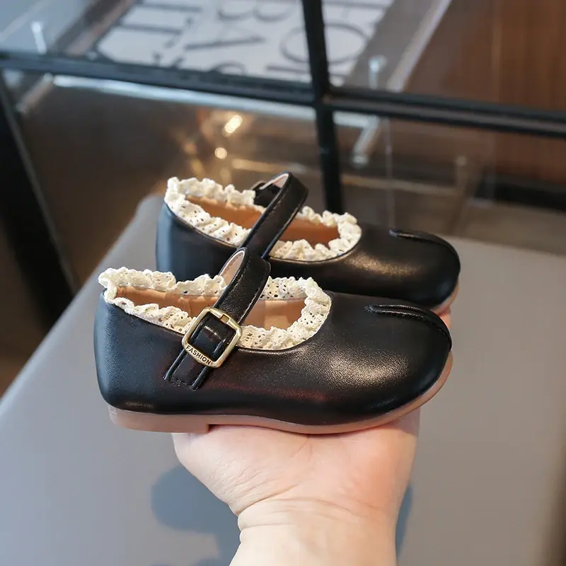 Girl Dresses Casual Shoes Sweet Ruffled Edge Kids Leather Shoes Elegant Versatile Children Princess Fashion Flat Shoes Non-slip