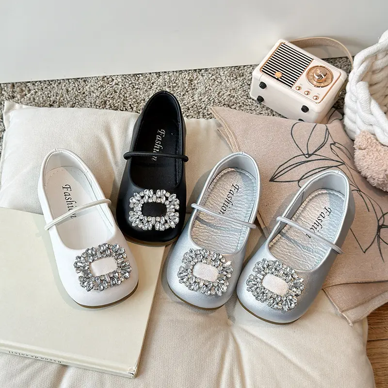 Girls Flats Non-slip Soft Sole Round Toes Kids Leather Shoes French Style Elegant 2025 New Fashion Children Dance Shoes Slip-on