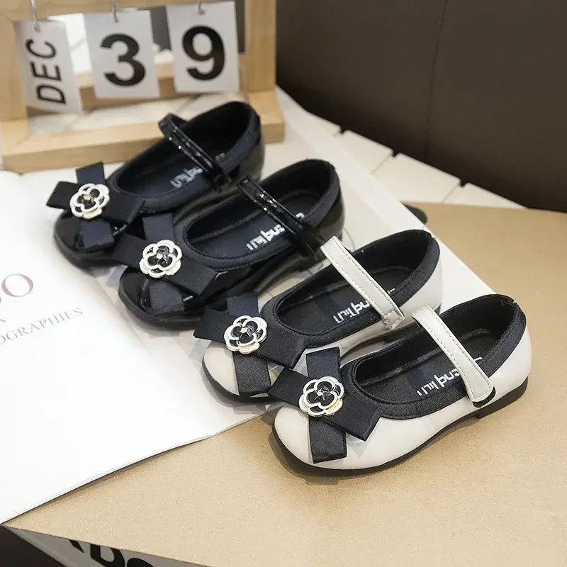 2024 Children Leather Shoes for Girls Autumn New Fashion Princess Style Soft Bottom Chic Bowtie for Wedding Party Versatile Shoe