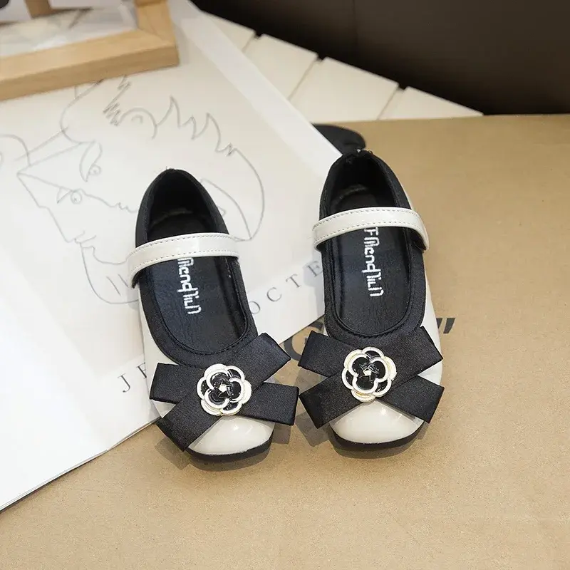 2024 Children Leather Shoes for Girls Autumn New Fashion Princess Style Soft Bottom Chic Bowtie for Wedding Party Versatile Shoe