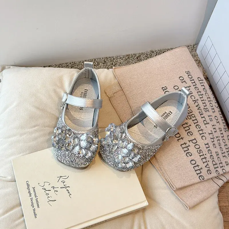 Kids Luxury Shoes Girls Fashion Rhinestone Leather Shoes Spring Autumn New Elegant Children Princess Shoes for Wedding Party