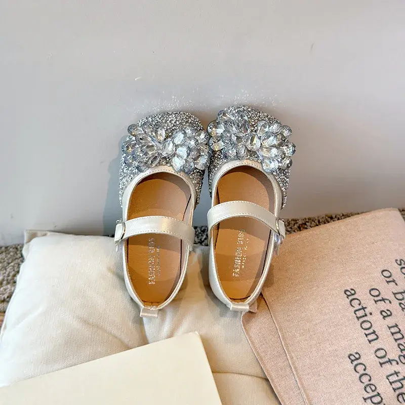 Kids Luxury Shoes Girls Fashion Rhinestone Leather Shoes Spring Autumn New Elegant Children Princess Shoes for Wedding Party