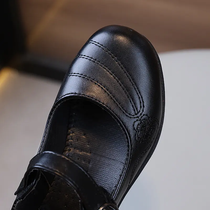 New Girls Princess Leather Shoes Black School Versatile Children Uniform Flat Shoes Fashion Kids Embroidered Performance Shoes