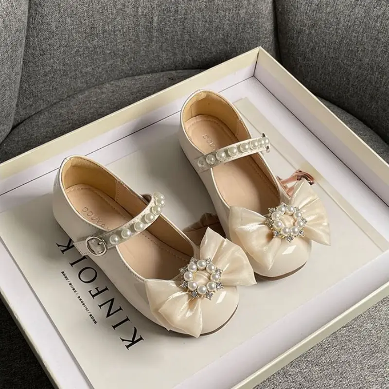 2023 New Soft Kids Fashion Girls Mary Jane Shoes Bow with Pearls Versatile Simple Children Casual Shoes Platform Moccasin Shoes