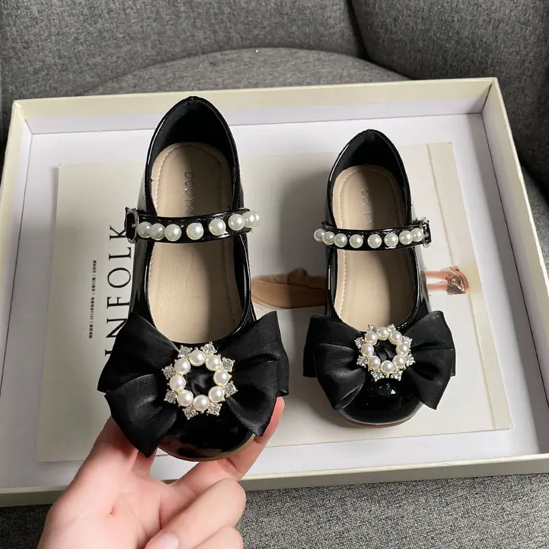 2023 New Soft Kids Fashion Girls Mary Jane Shoes Bow with Pearls Versatile Simple Children Casual Shoes Platform Moccasin Shoes