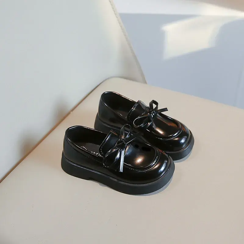 Spring Autumn Children Black Loafers Fashion Breathable Girls Princess Leather Shoes Causal Thick Soled Kids School Single Shoes