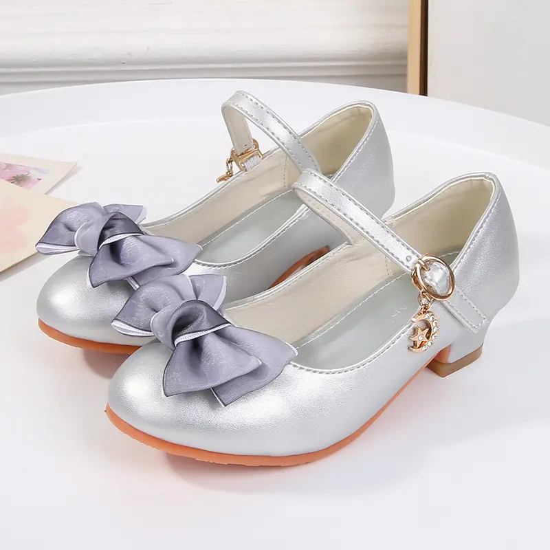 Elegant Girl Princess Shoes Sweet Bowknot Versatile Children High Heels Fashion Catwalk Dress Causal Kids Leather Shoes Glossy