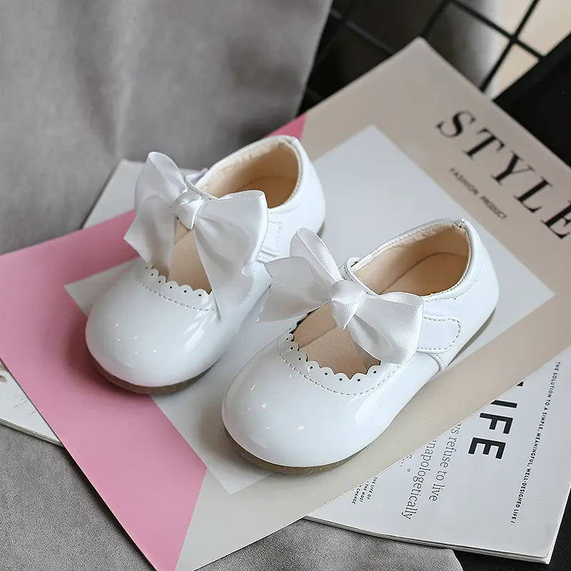 Toddlers Girls Shoes Children's Flats PU Patent Leather Kids Dress Shoes Soft Cute Princess Sweet With Butterfly-knot Bowtie New