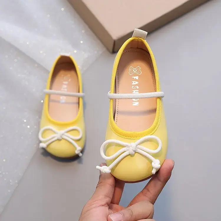 Girls' Leather Shoes 2024 Spring/Autumn Kids Flats with Simple Lacing Bow Round Toe Soft Sole Colored Princess Shoes for Show