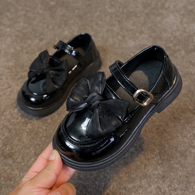 Girls Leather Shoes for Party Wedding Soft Sole Children Princess Shoes with Bow-knot Lightweight Fashion Kids Performance Shoes