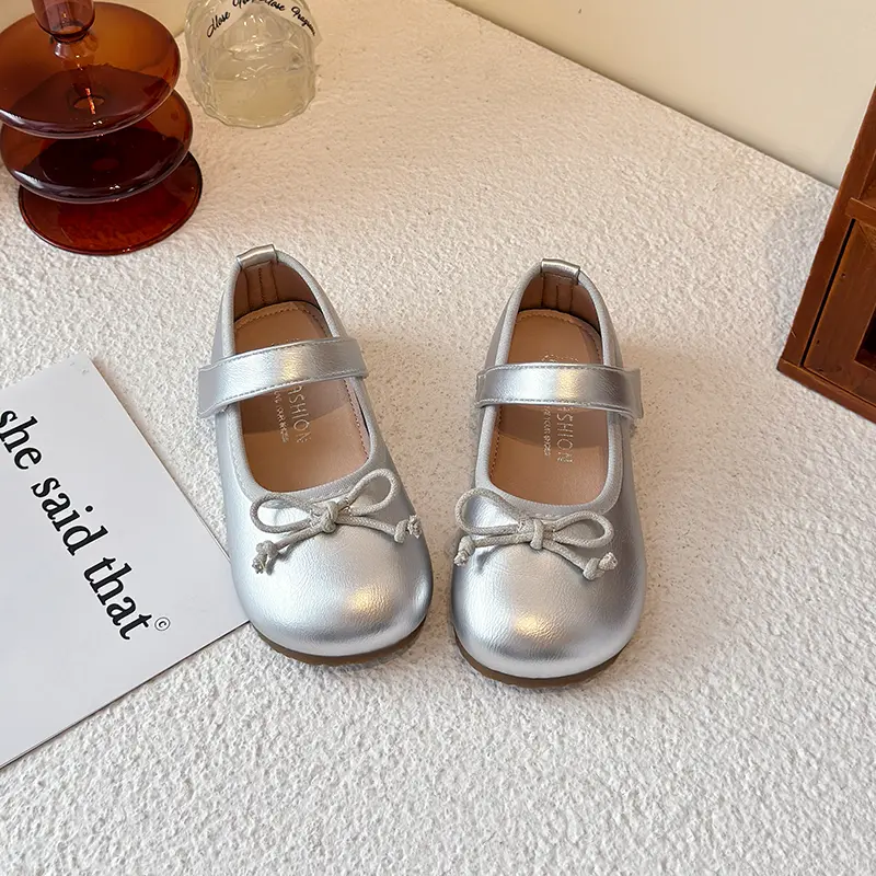 Little Girl Leather Shoes Spring Autumn Simple Bowtie Children Princess Shoes 2025 Trend Versatile Kid Causal Fashion Flat Shoes