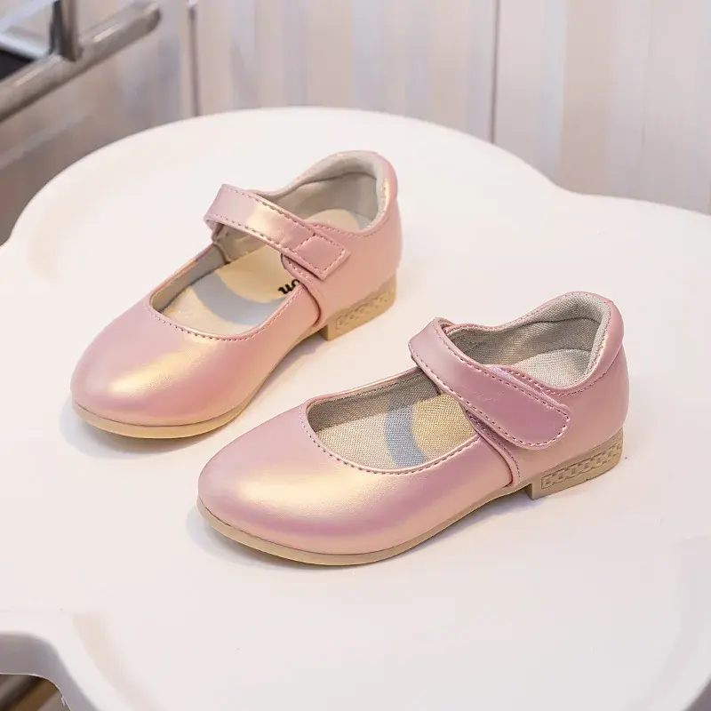 Girls PU Princess Leather Shoes 2025 Fashion New Versatile Casual Soft-Sole Breathable Kids Beach Shoes for Girls Wholesale Soft