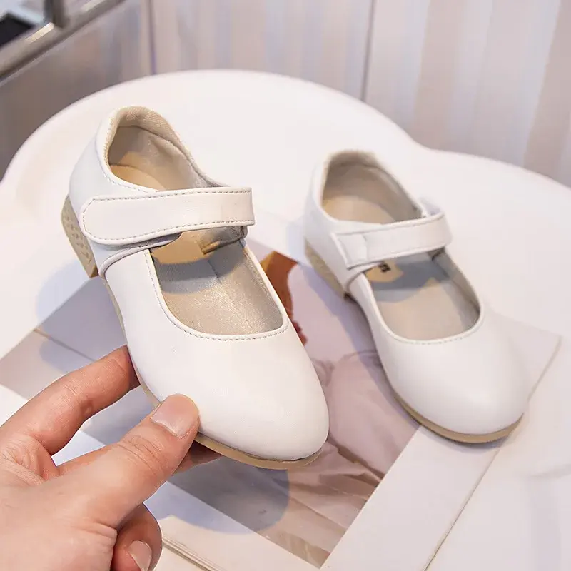 Girls PU Princess Leather Shoes 2025 Fashion New Versatile Casual Soft-Sole Breathable Kids Beach Shoes for Girls Wholesale Soft