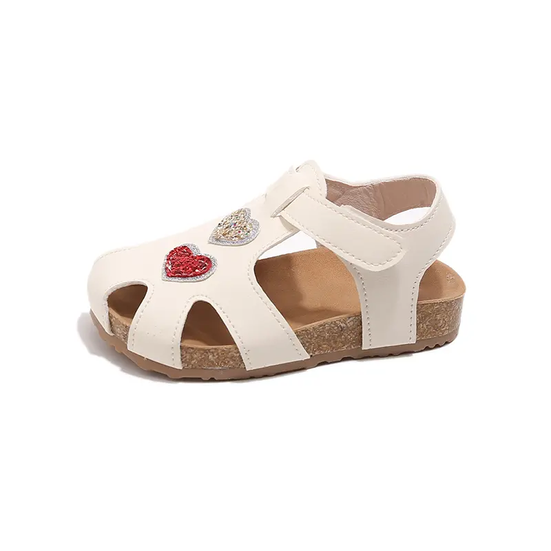 Little Girls Summer Sandals Princess Sweet with Heart Deco Toe-covered Peep Toe Fashion 2025 Brand New Kids Beach Shoes Soft Hot