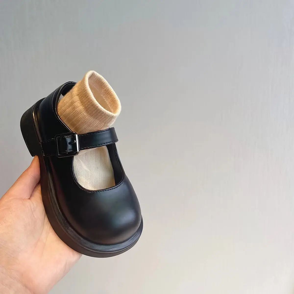 Girls Leather Shoes for Party Wedding Children School Performance Shoes Round-toe Non-slip Fashion Kids Loafers Anti-Slippery