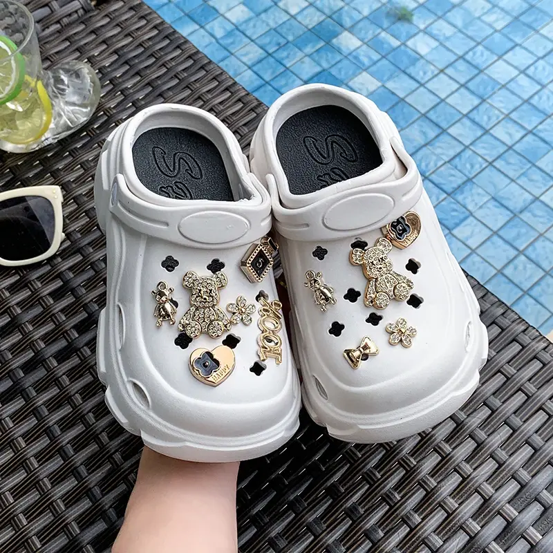 2025 Children Casual Slippers for Girls Summer New Fashion Korean Style Soft Sole Anti-slippery Versatile Chic Trendy Beach Shoe
