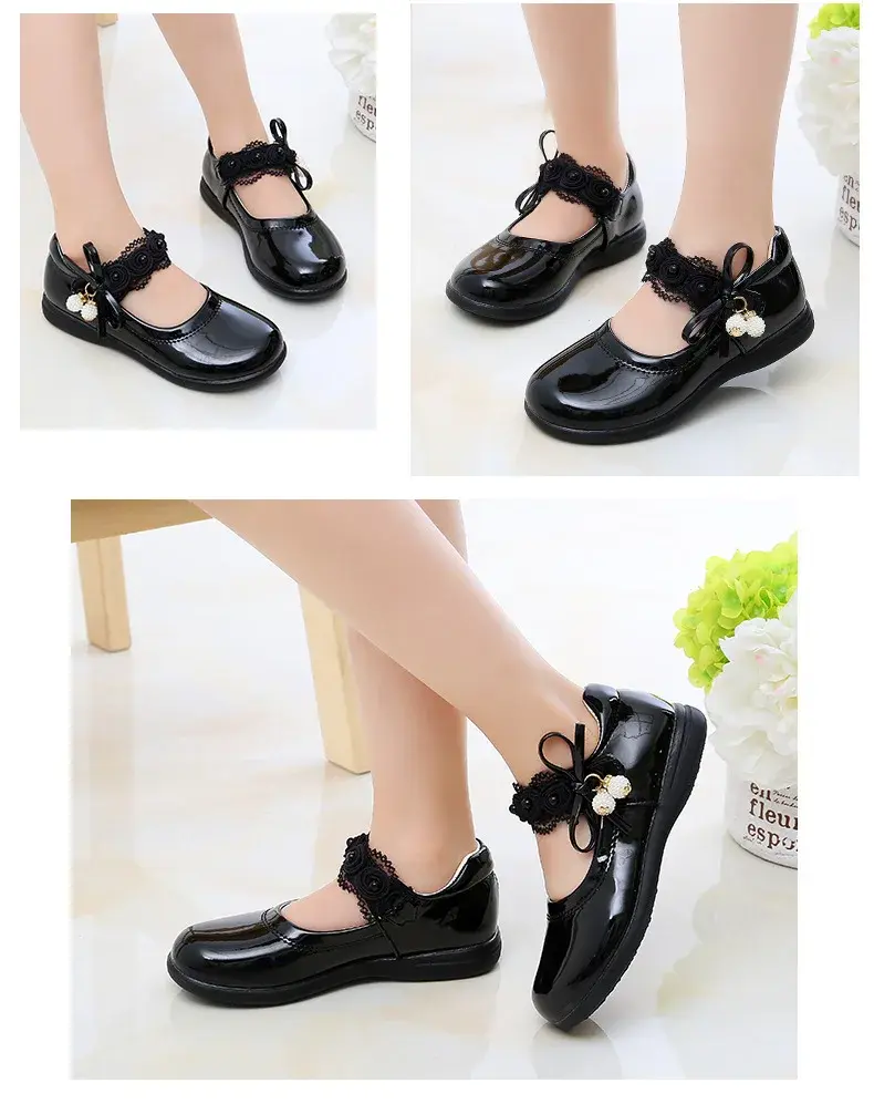 Kids Black Performance Shoes Soft Sole for Students Flat Shoes Casual Versatile 2024 New Kids Princess Shoes with Sweet Pendant