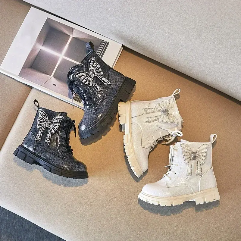 Girls Ankle Boots Black Shine PU Waterproof Butterfly Pearls Chic Unique Kids Fashion Princess 2024 Boots for Catwalk Children