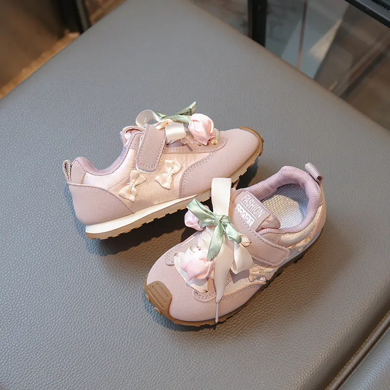Sweet Girl's Sneakers 2025 New Children Fashion Sports Shoes Lightweight Versatile Kids Causal Princess School Sneakers Elegant