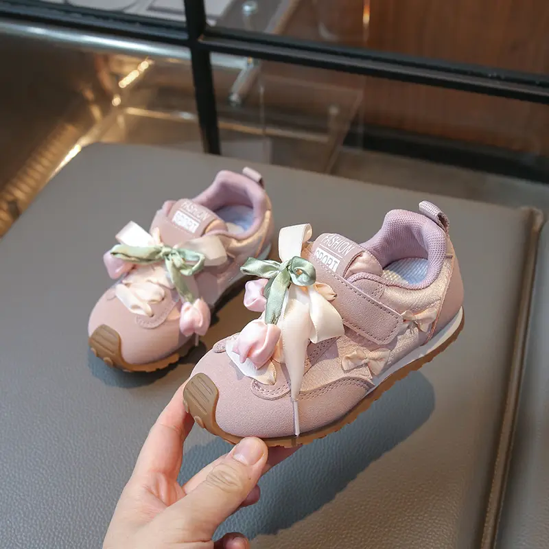 Sweet Girl's Sneakers 2025 New Children Fashion Sports Shoes Lightweight Versatile Kids Causal Princess School Sneakers Elegant
