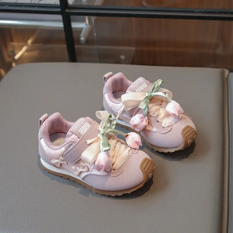 Sweet Girl's Sneakers 2025 New Children Fashion Sports Shoes Lightweight Versatile Kids Causal Princess School Sneakers Elegant