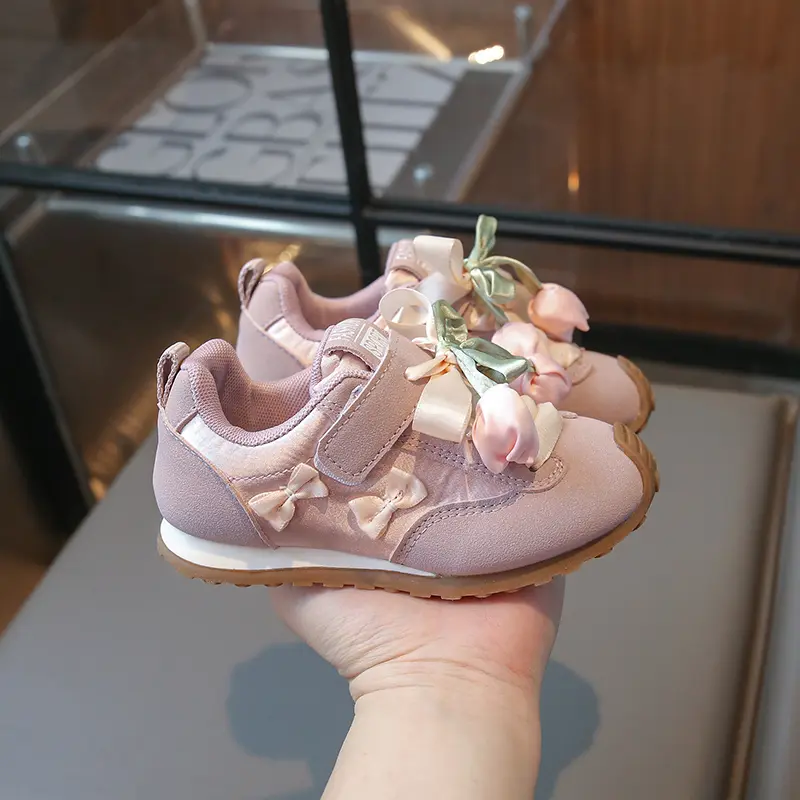 Sweet Girl's Sneakers 2025 New Children Fashion Sports Shoes Lightweight Versatile Kids Causal Princess School Sneakers Elegant