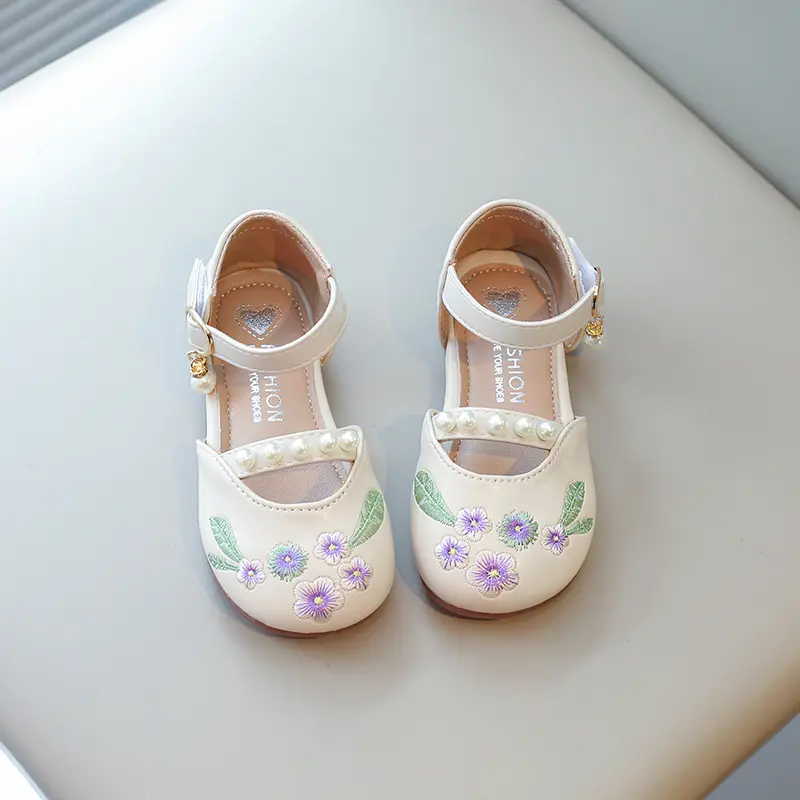 Girls Casual Shoes Kids Flats National Ethnic Embroidery Flowers with Pearls Beaded Princess Sweet Fashion Children Party Shoes