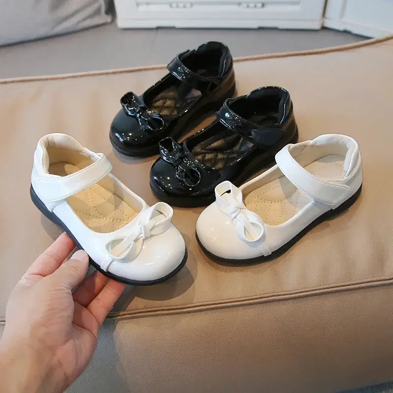 2025 New Kids Leather Shoes Black Uniform School Shoes Bow-knot Shallow Mary Janes Glossy Children Fashion Girls Casual Flats