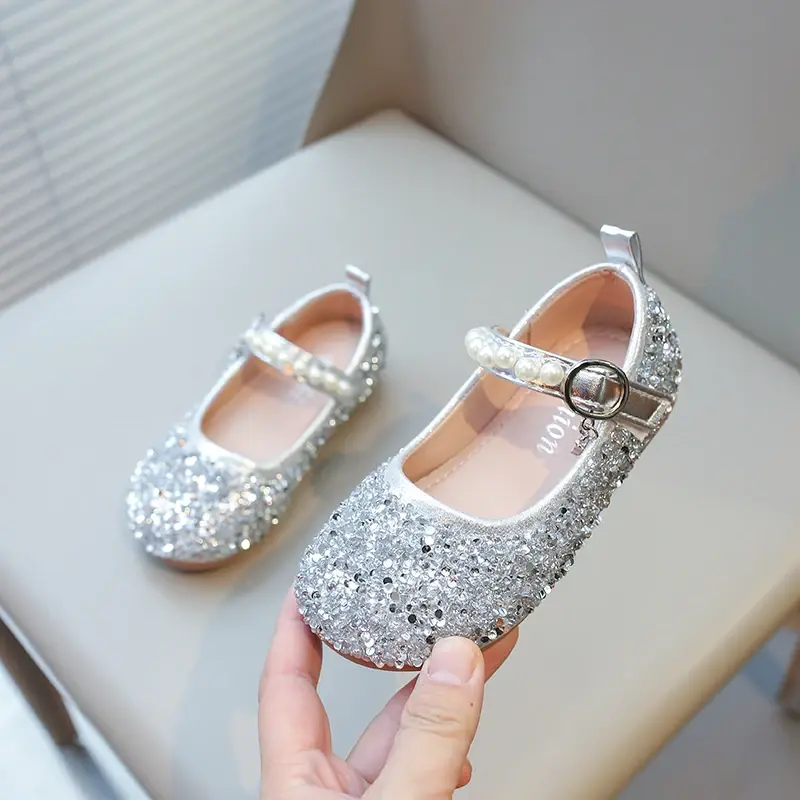 Kids Leather Shoes for Girls Glitter Rhinestone Children Crystal Shoes Girls Dress Flats for Wedding Party Pearls Beading Bling