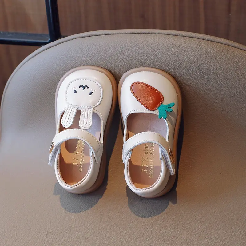 2025 New Spring Cute Bunny and Carrot Patch Children Casual Shoes for Girls Non-slip Kids Shoes Hook & Loop Breatheable Non-slip