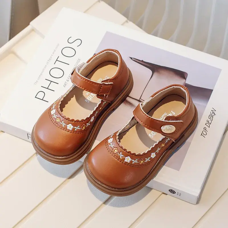 Kids Leather Shoe Fashion Embroidered Flower Girls' Flat Shoes Causal Versatile Spring Autumn Children Princess Shoes Non-slip