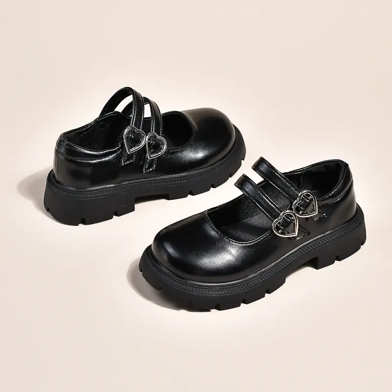 Girls Leather Shoes for Party Wedding Glossy Matte Children Performance Shoes with Love Big Kids Princess Mary Jane Shoes 2024