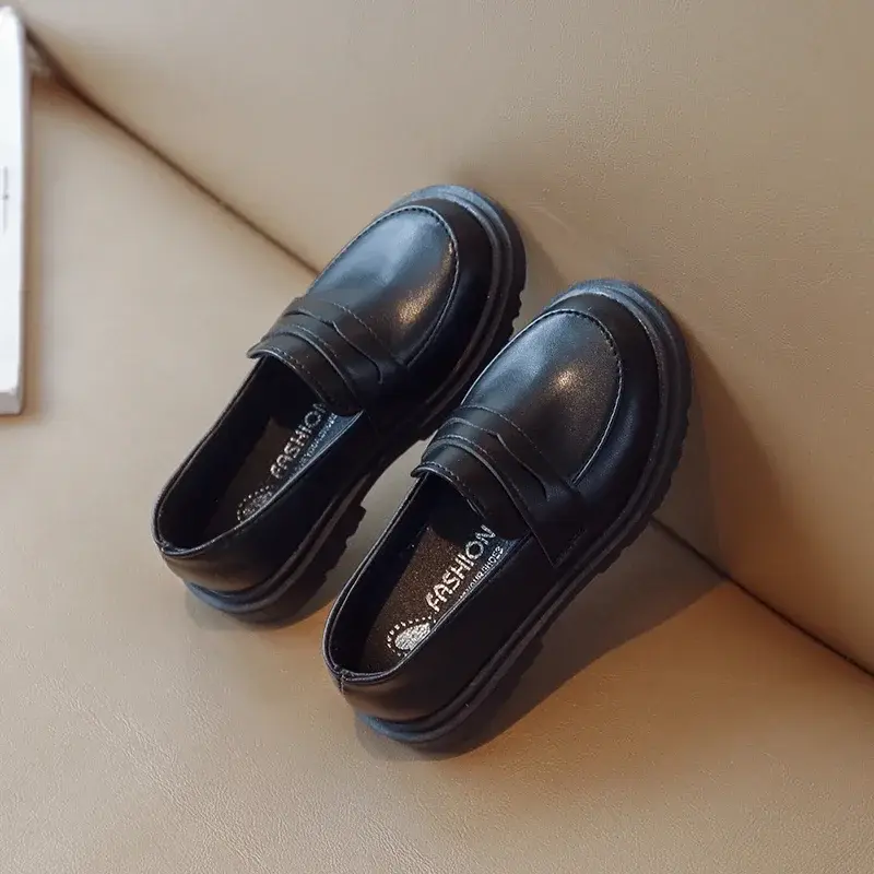 Britain Style Children's Leather Shoes for Boys 2025 Spring New Girls Retro Black Single Shoes Soft Moccasin Shoes for Children