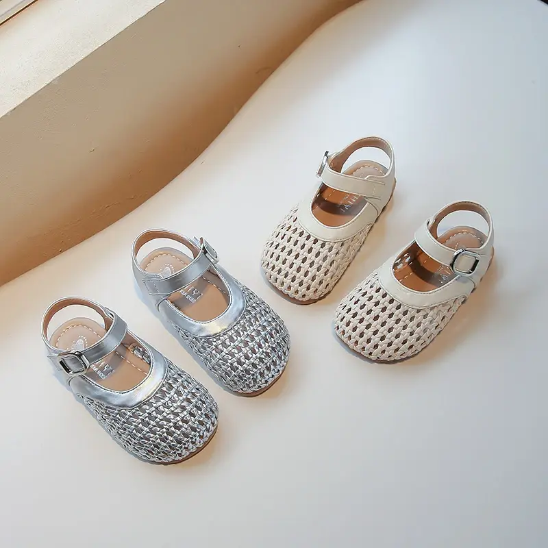 2025 Children Casual Sandals for Girls Summer New Fashion Korean Style Soft Sole Anti-slippery Versatile Cut-outs Princess Shoes