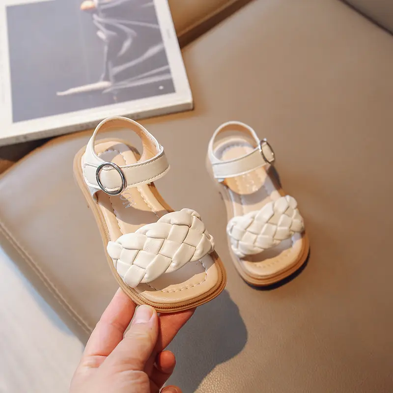 2024 Summer New Girls' Sandals Korean Design Fashion Woven Weave Children's Beach Shoes Soft Sole Open Toe Princess Shoes 21-36