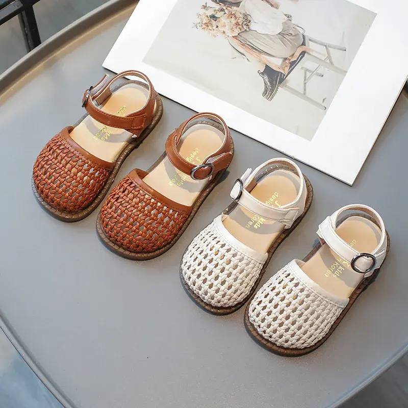 Kids Sandals for Girls Summer Princess Solid Color Cut-outs Flat Sandals Fashion Causal Children Toe-capped School Beach Sandals