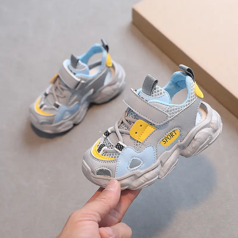 Kids Sports Sandals Fashion Classic 2025 Summer Boys Girls Beach Shoes Cut-outs Air Mesh Breathable Hollow Casual Fashion Sandal