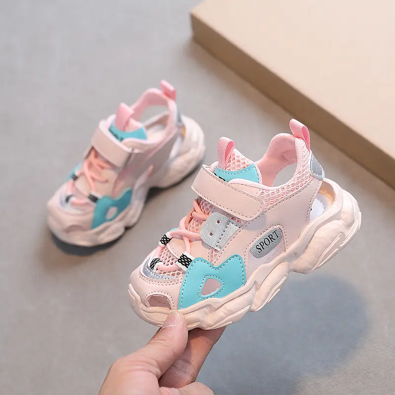 Kids Sports Sandals Fashion Classic 2025 Summer Boys Girls Beach Shoes Cut-outs Air Mesh Breathable Hollow Casual Fashion Sandal
