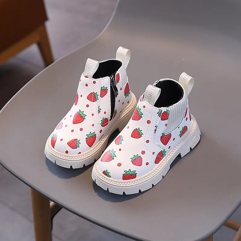 Cute Strawberry Girls Boots Fashion School Causal Children Leather Shoes Versatile Non-slip Kids Platform Ankle Boots Non-slip