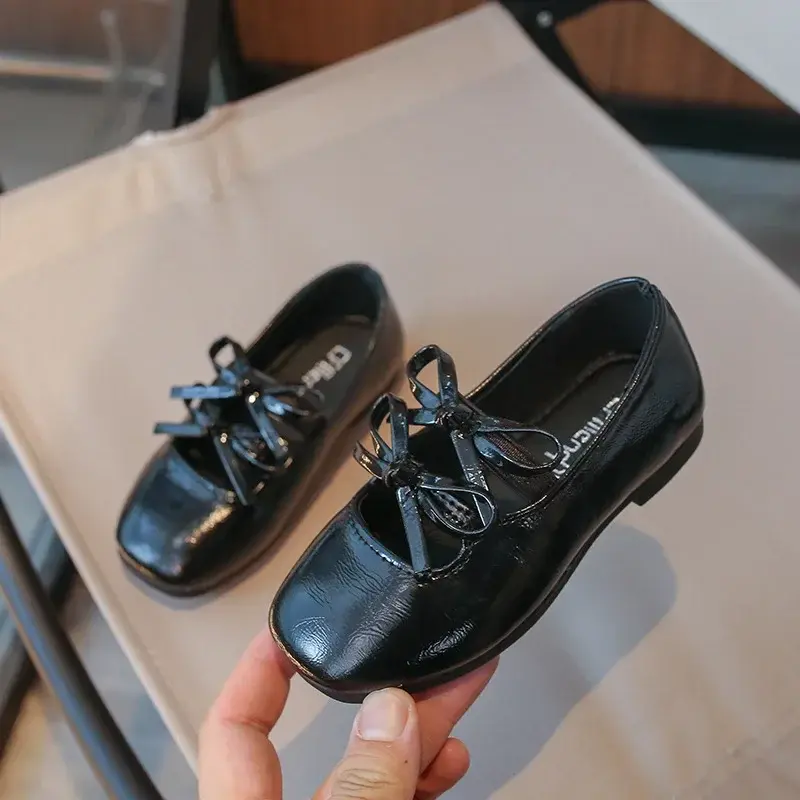 Kids Square Dance Performance Shoes Black Solid Color Girls Princess Shoe with Double Bow 2024 New Girls Leather Shoes Soft Sole