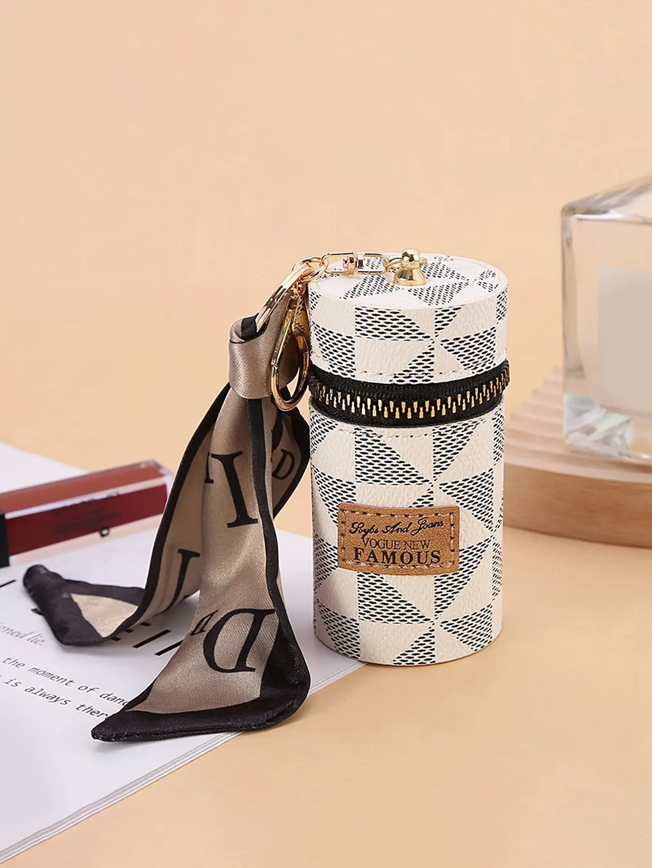European and American Old Flower Coin Wallet New Small Earphone Bag Printed Pendant Women's Mouth Red Envelope Mini Keychain Bag