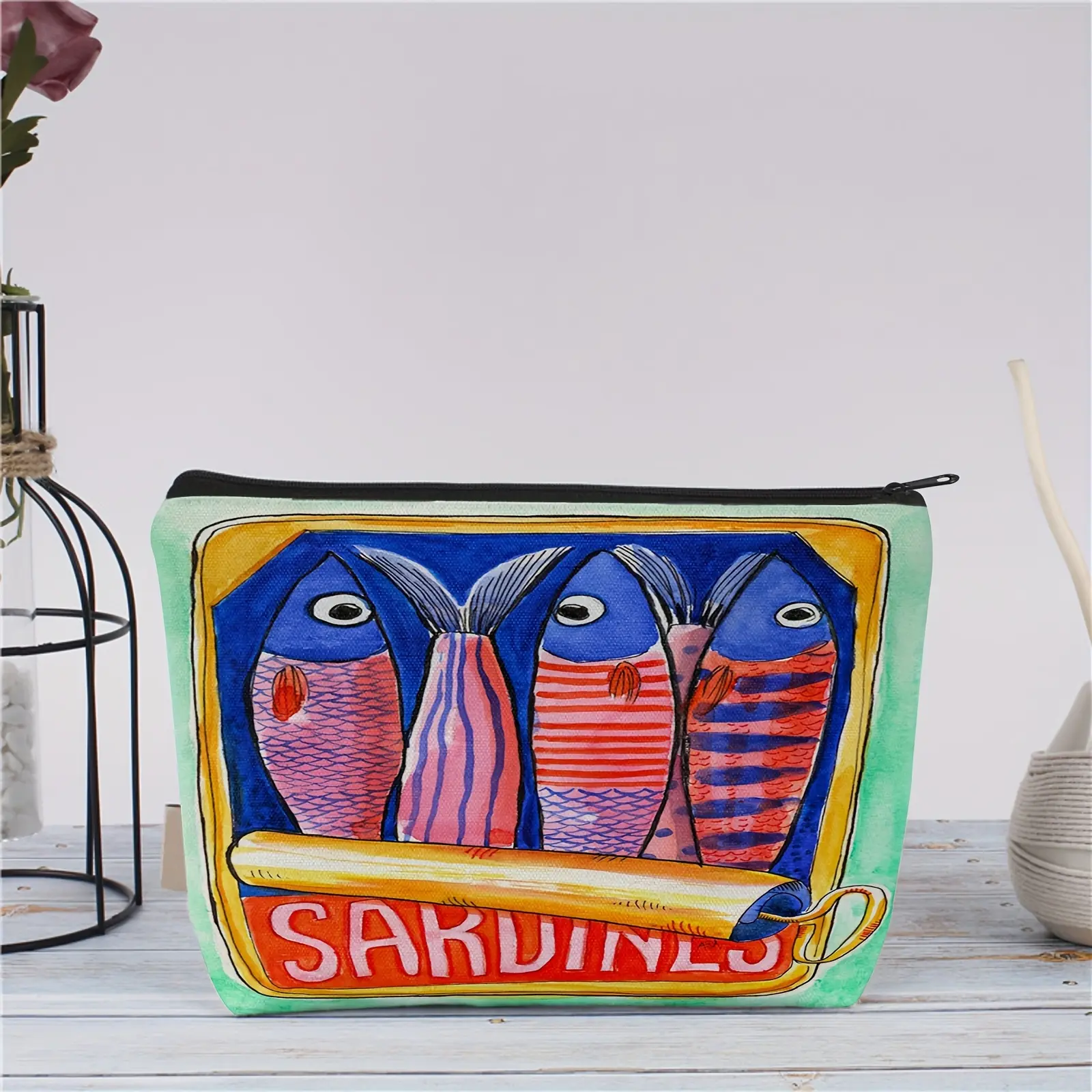 Unisex Adult Cosmetic Pouch, Hypoallergenic Mini Makeup Bag, Trendy Sardines Print Zippered Toiletry Case, Polyester Accessory