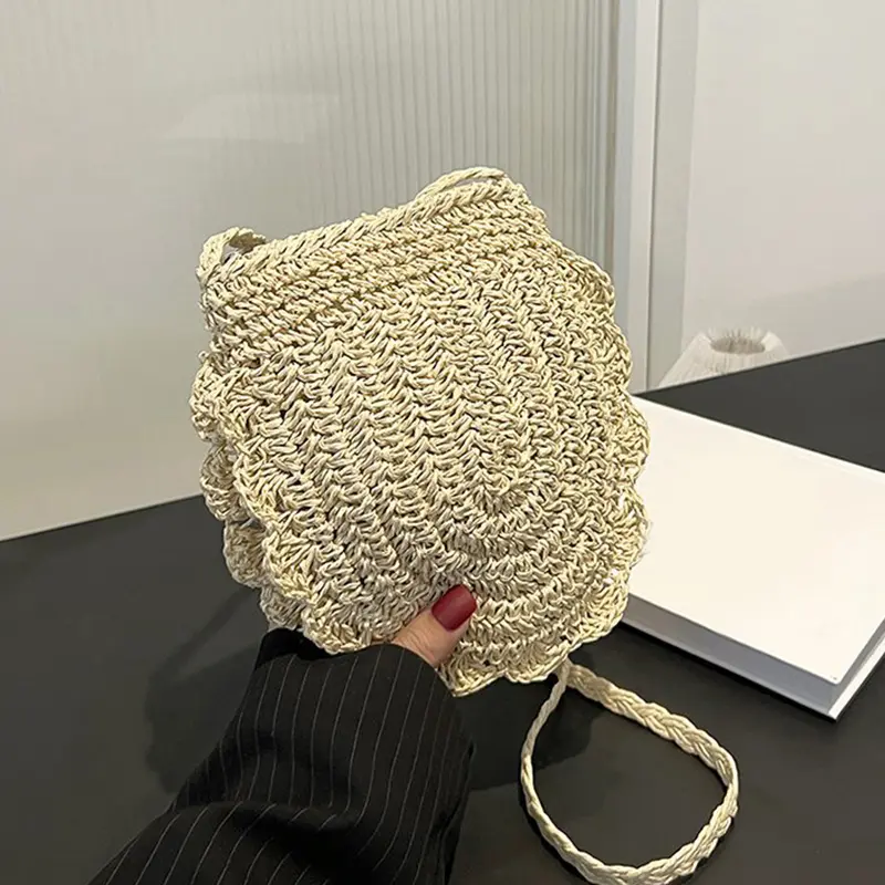 Women Fashion Woven Handbag Straw Crossbody Bag Vacation Shoulder Bag Large Capacity Ethnic Style for Beach Travel