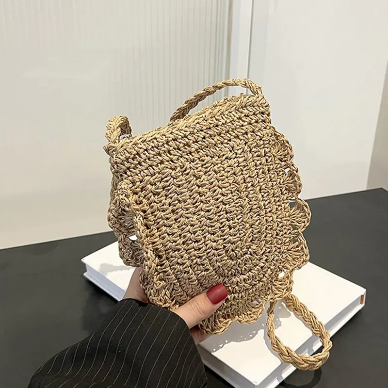 Women Fashion Woven Handbag Straw Crossbody Bag Vacation Shoulder Bag Large Capacity Ethnic Style for Beach Travel