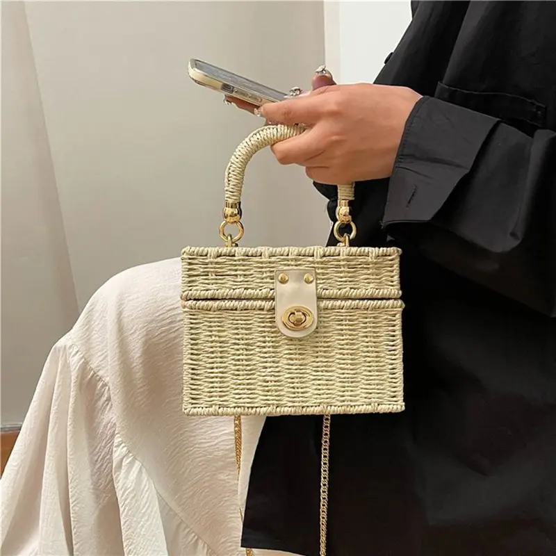 Woven Straw Bags Women's Handbags Bohemian Chic Multi-functional Handbag for A Beach Chain Crosshody Shoulder Bag
