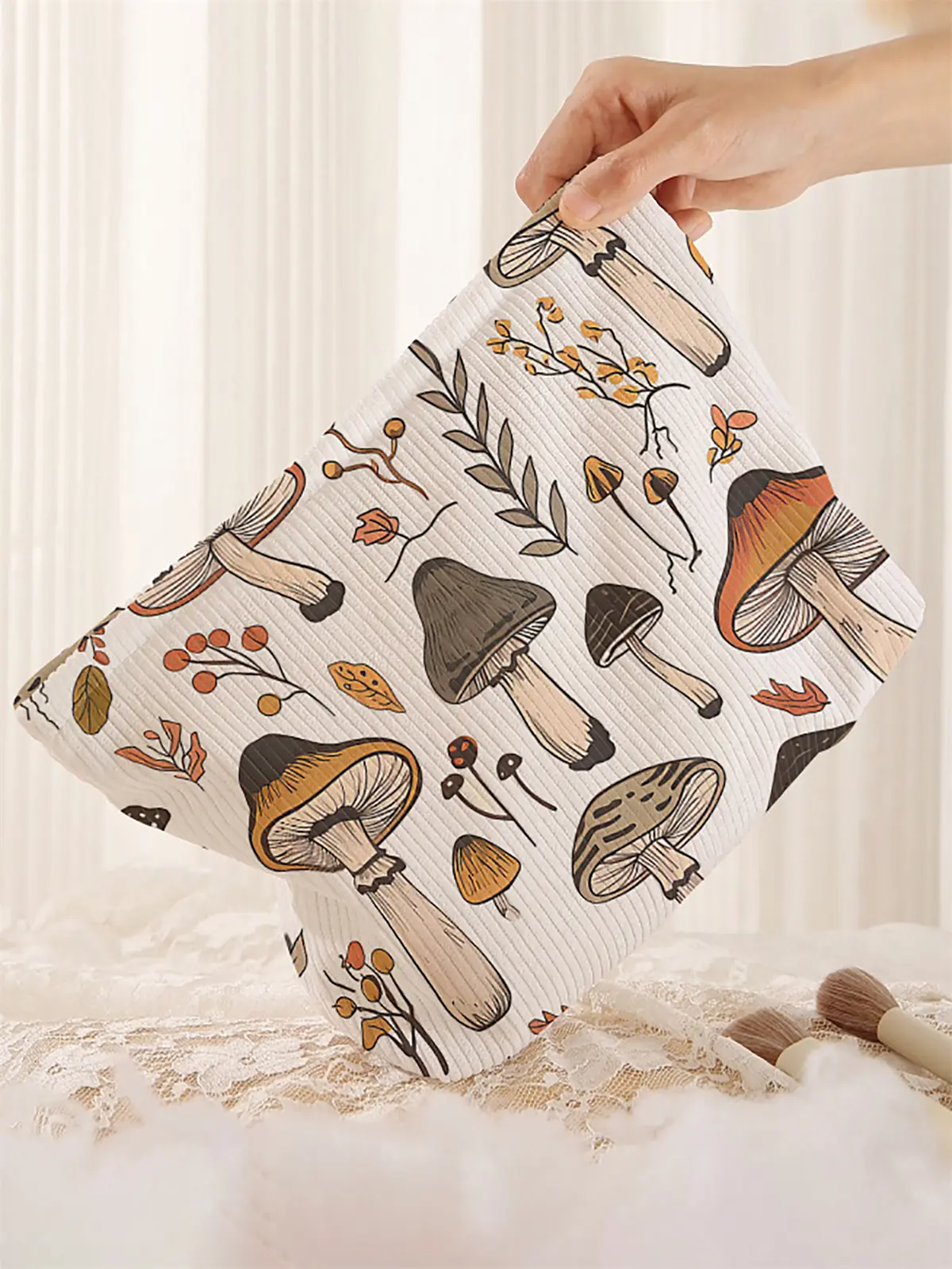 1 mushroom patterned corduroy makeup bag, lightweight zipper makeup storage box, multifunctional bag with lining