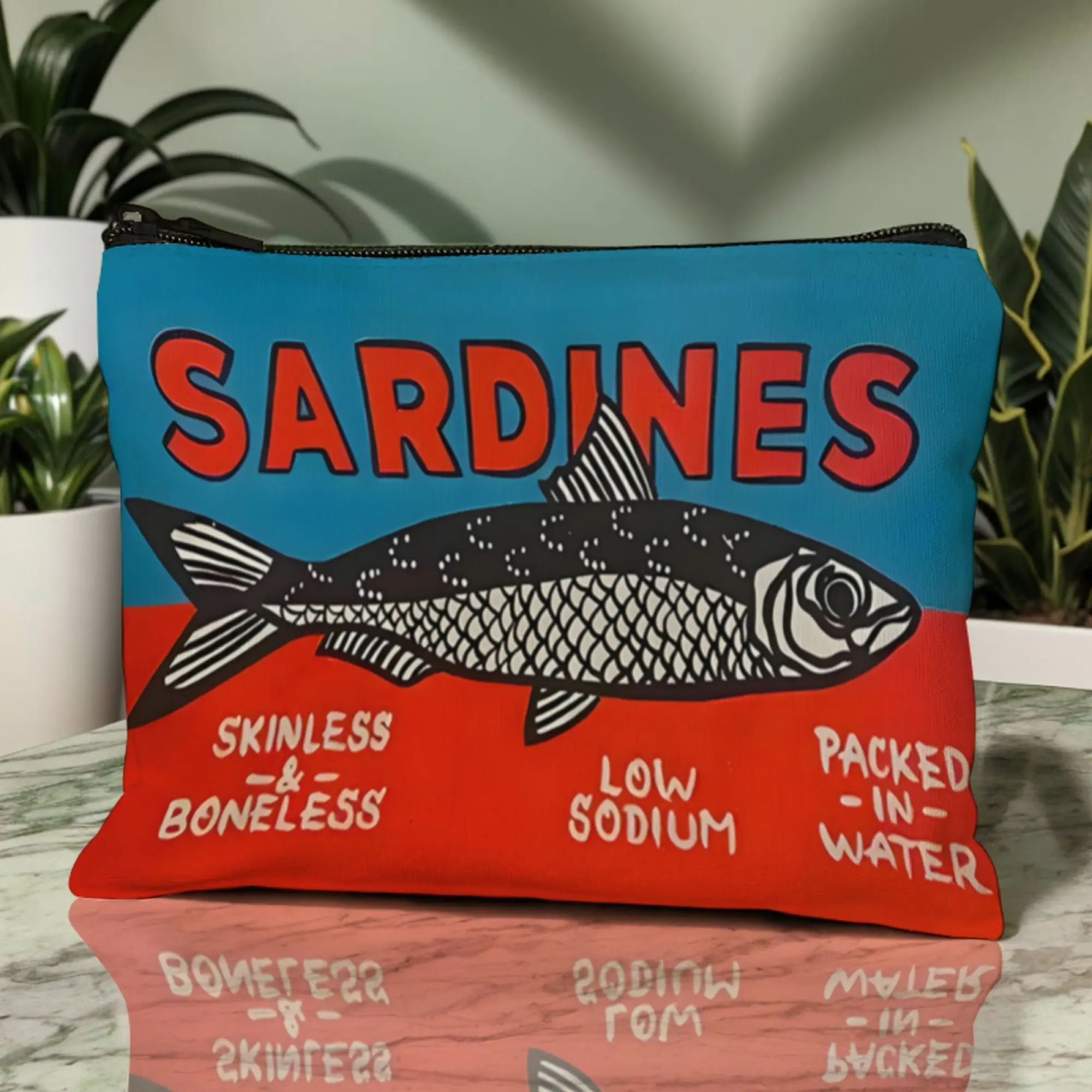 Retro Sardines Zip Cosmetic Bag Skinless Boneless Sodium-Free Water Design White with Blue & Red Accents Makeup Pouch for Adults
